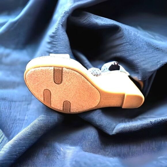 FERGILICOUS WEDGE SANDALS BY FERGIE DENIM LACE VANESSA Size 6 - Picture 4 of 6